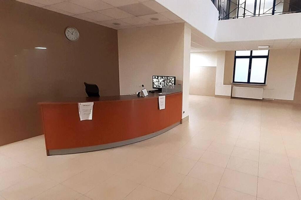Rondo Onz Metro, Krochmalna 32A Street Varsóvia Exterior foto